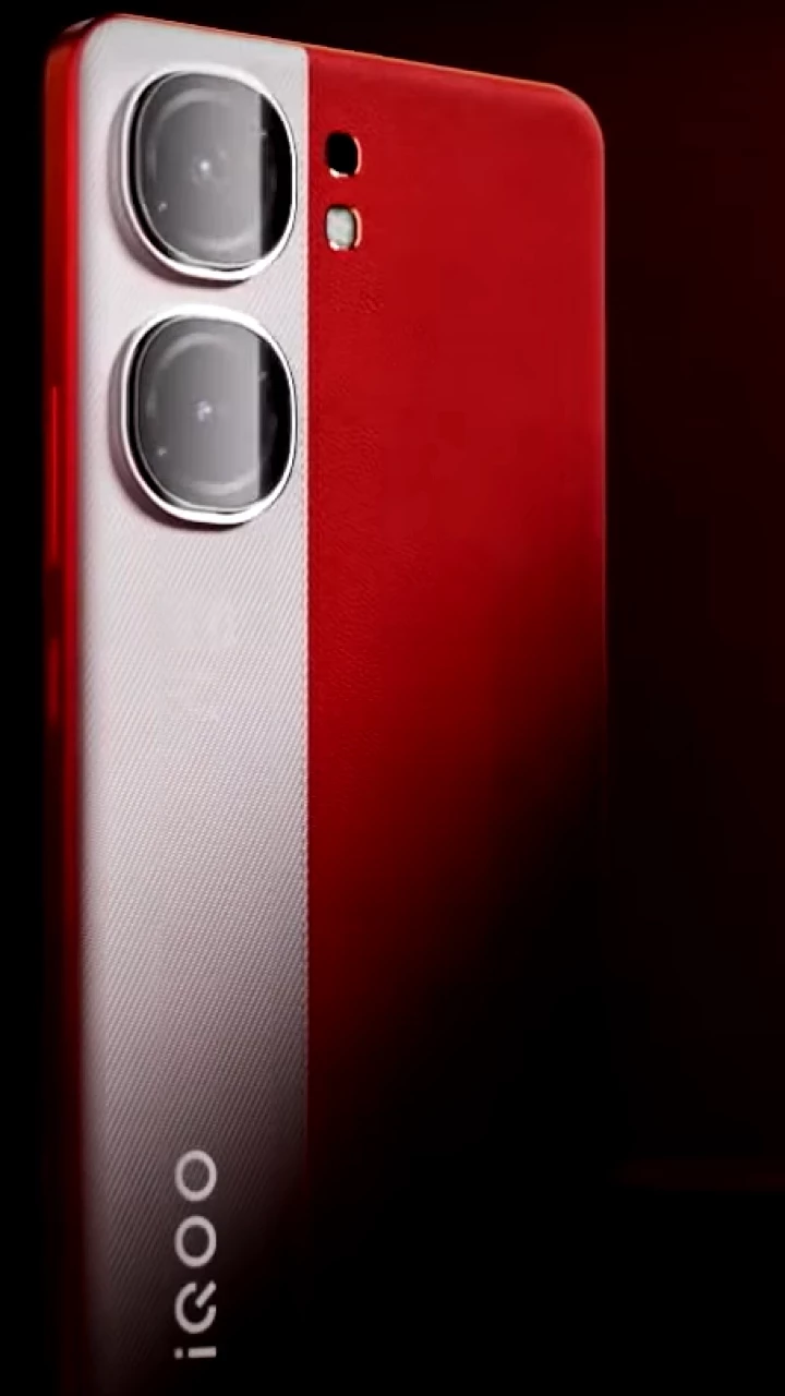 Elegant Revelation: The Premium Design of iQOO Neo 9 Pro
